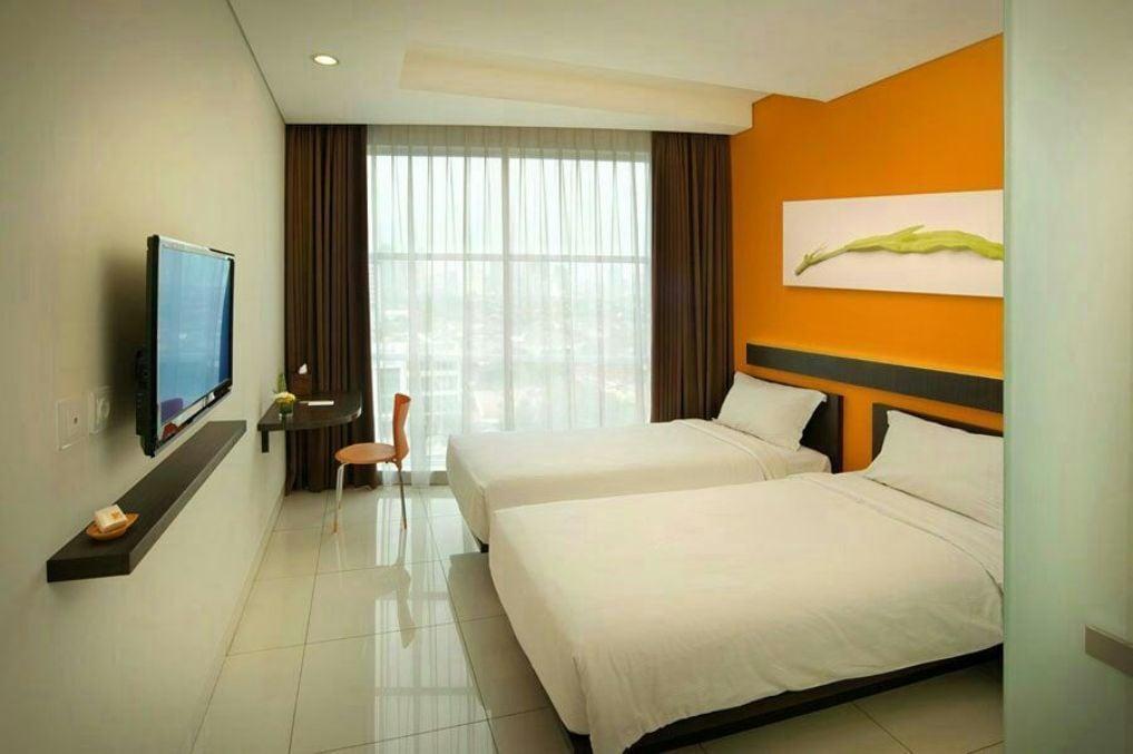 V Hotel Tebet Yakarta Exterior foto